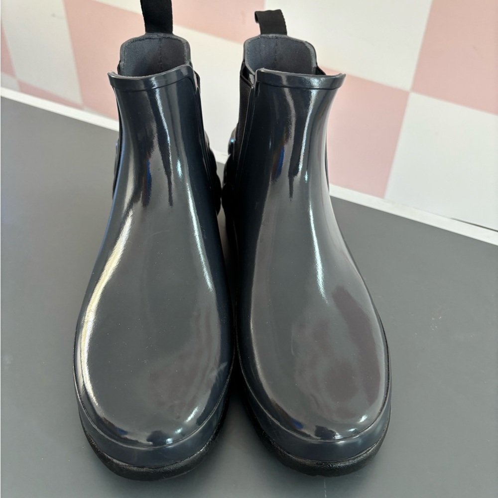 Hunter Glossy Black Chelsea Rain Boots - Picture 3 of 5